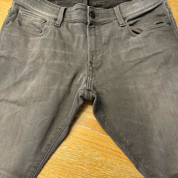 Raw Jeans - Picture 3 of 4